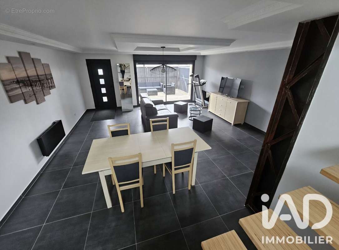Photo 2 - Maison à VERRIERES
