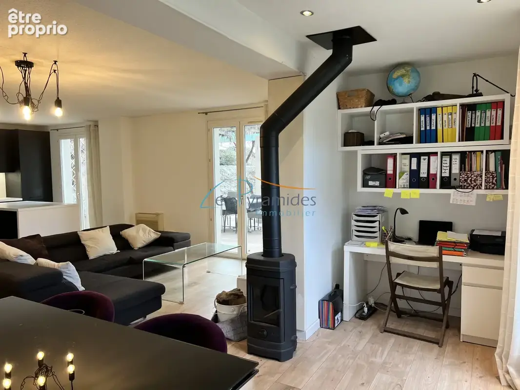 La Grande Motte - Villa 4 pièces avec piscine et garage - photo 9