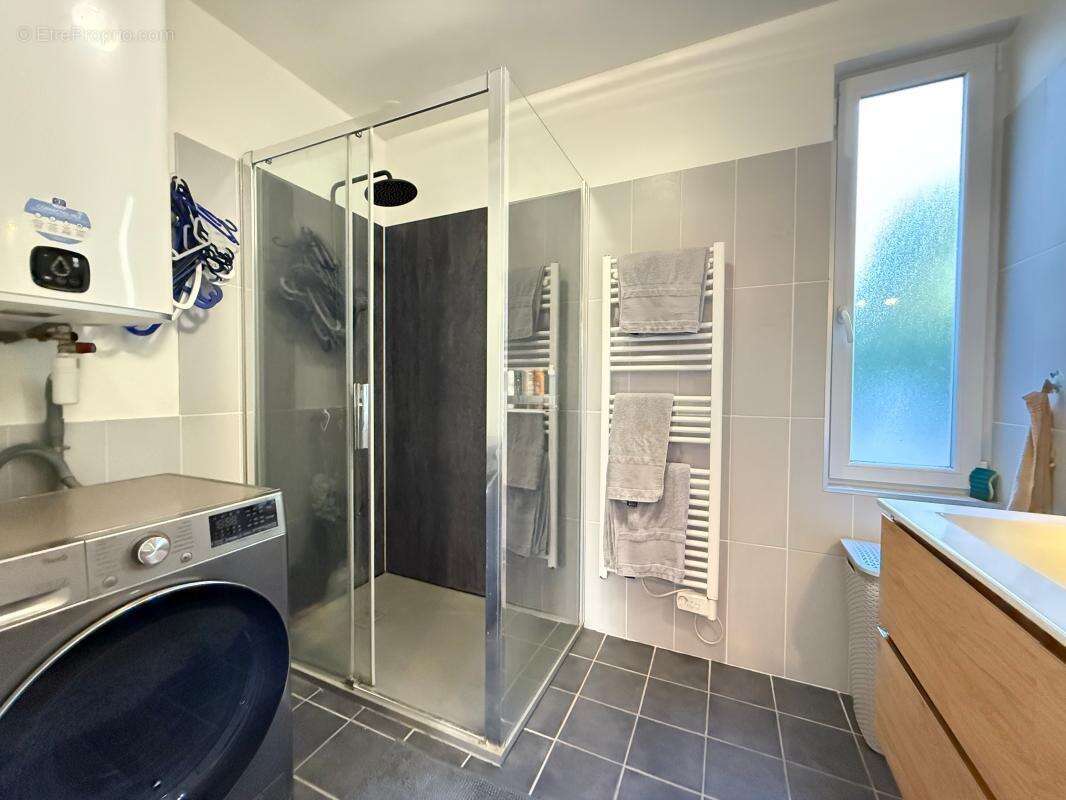 Maison à VAUX-SUR-MER