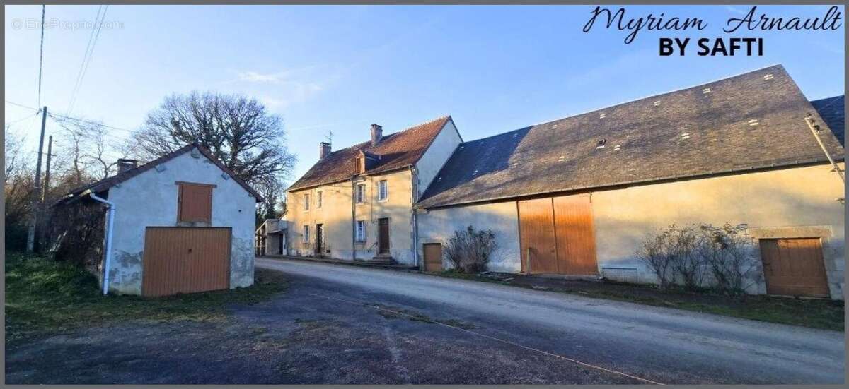 Photo 2 - Maison à SAINT-AGNANT-DE-VERSILLAT