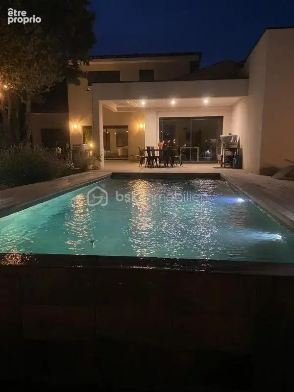 *** Villa d’architecte avec piscine à débordement et T2 indépendant – grand garage - proche Pic Saint-Loup / Montpellier Nord –  - photo 28