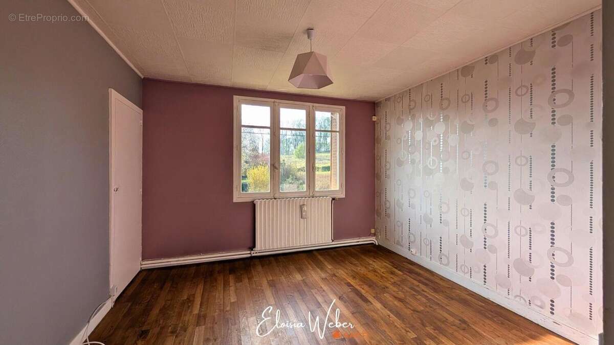 Photo 8 - Maison à JARZE