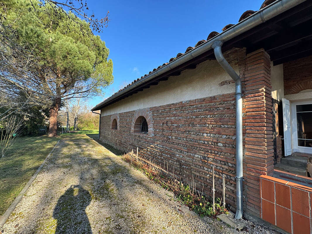 Maison Labastide Saint Sernin 7 pièce(s) 296.56 m2 - photo 13