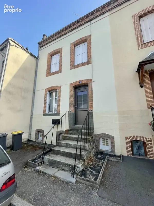 Maison 3 pièces 58 m² · à Nuille-sur-Vicoin · 57,6 m² · 102 800 €