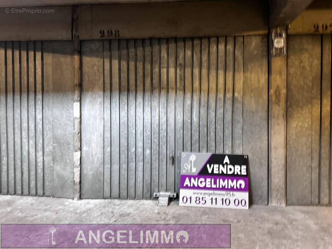 Parking à FRANCONVILLE