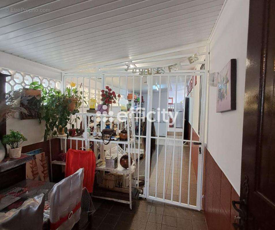 Maison à KOUROU