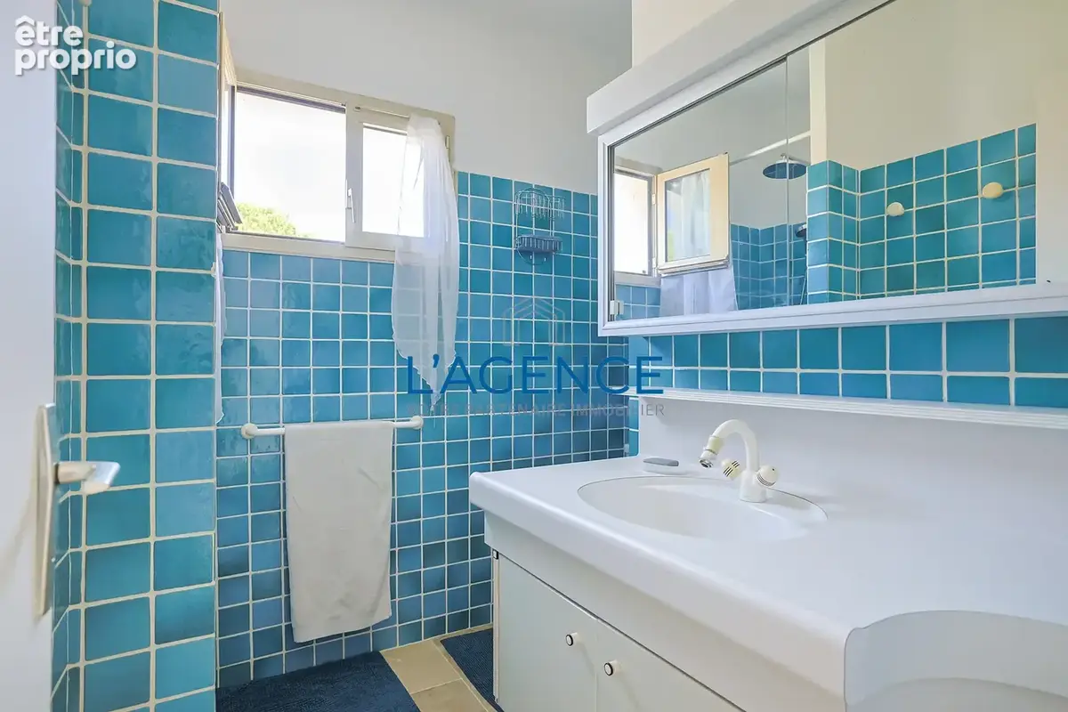 Villa individuelle de 167 m2 exposée sud-est avec vue et accès mer - photo 13