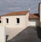 Maison à LES HERBIERS