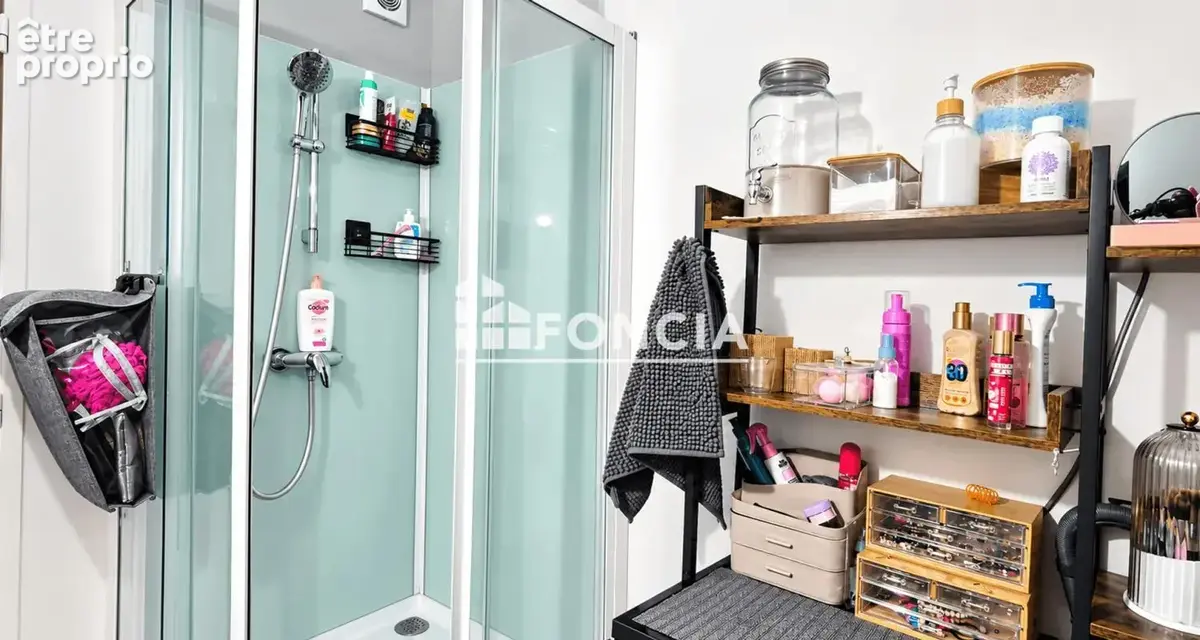 Château-thierry – ensemble immobilier avec 3 appartements, cour, jardin et nombreuses dépendances - photo 5
