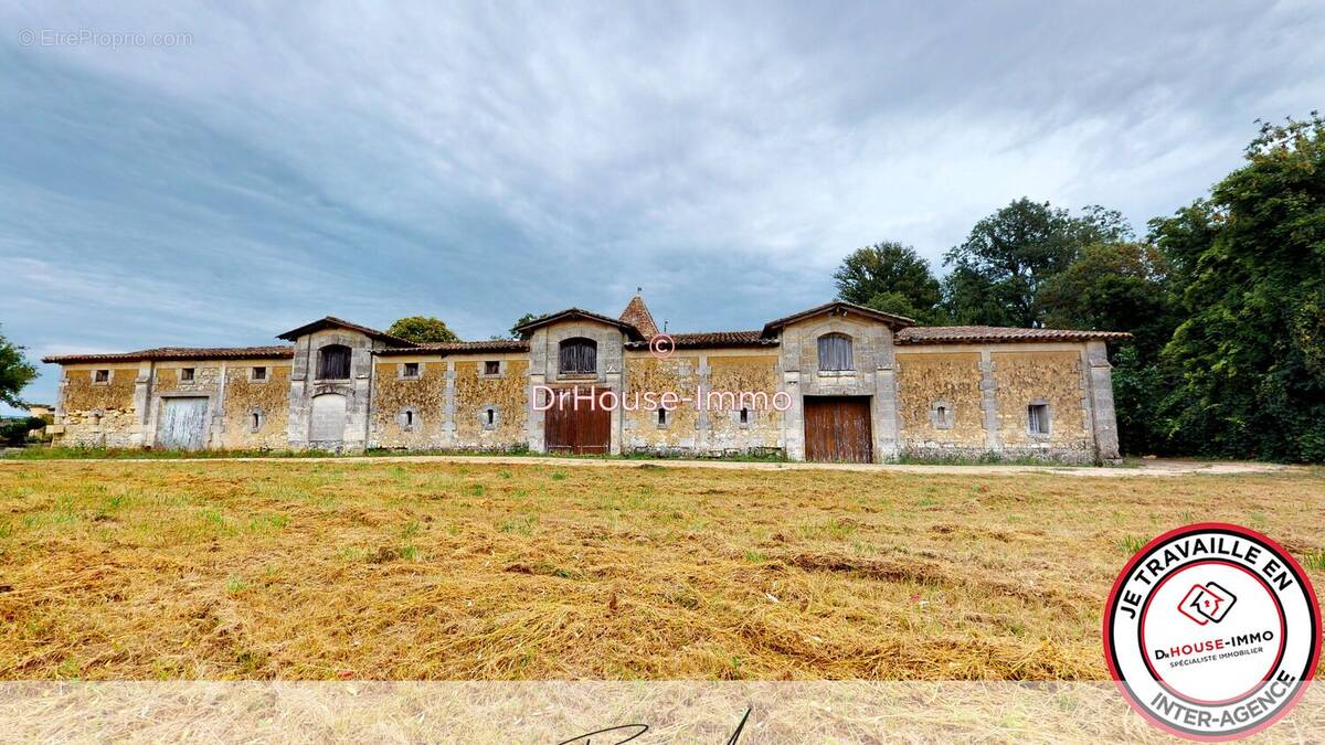 Maison à LUGON-ET-L'ILE-DU-CARNAY