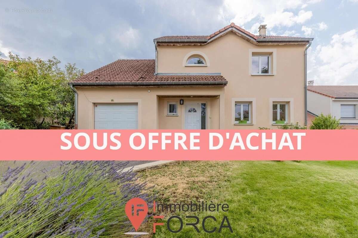 Maison à CORNY-SUR-MOSELLE