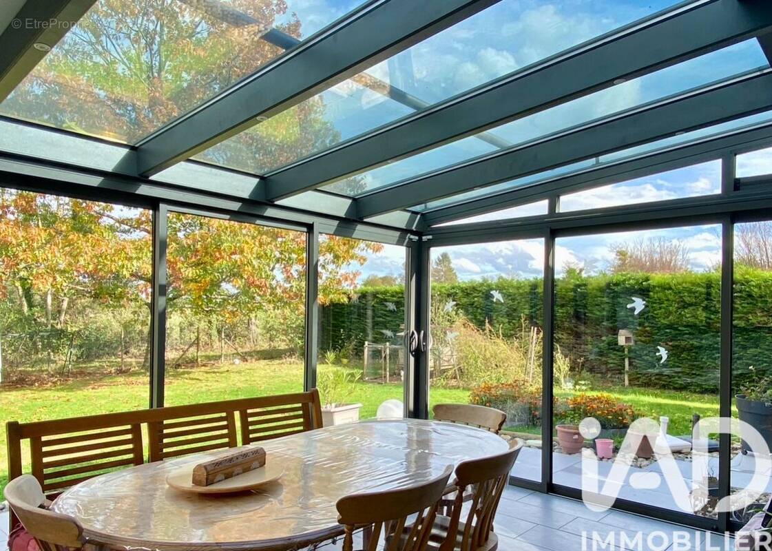 Photo 1 - Maison à VILLENEUVE-DE-MARC