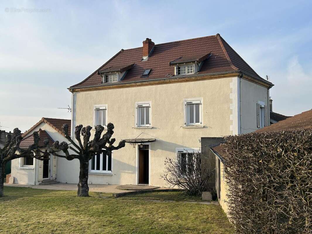 Photo 2 - Maison à POUILLY-SOUS-CHARLIEU