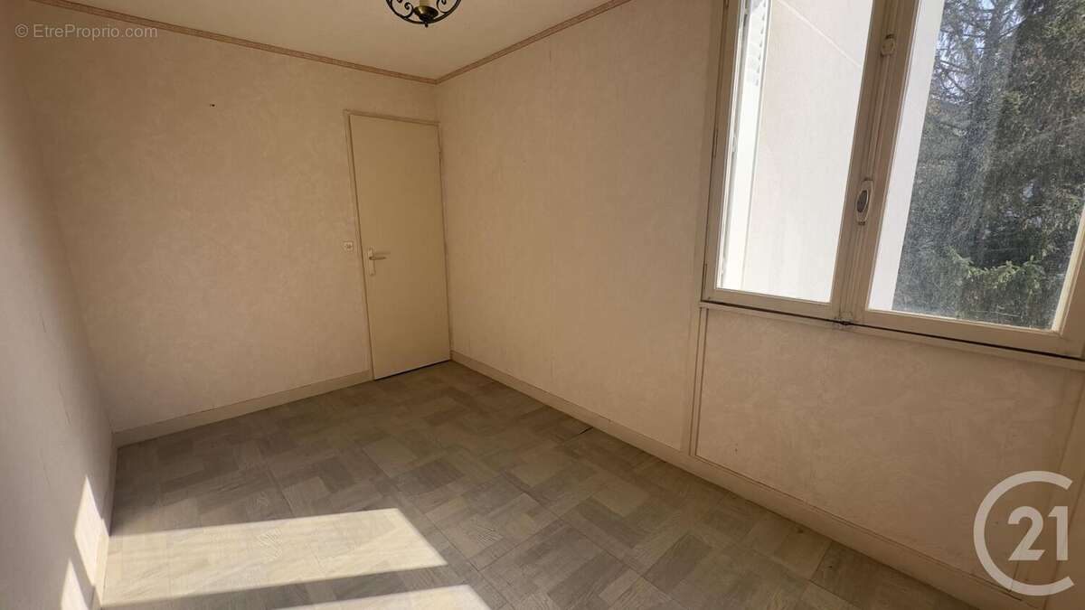 Appartement à LYON-5E