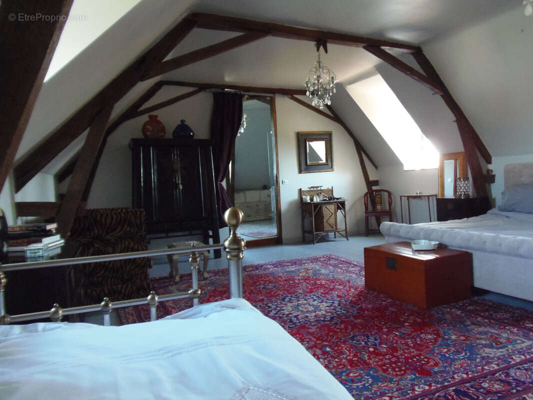 Maison à SAINT-THOMAS-DE-CONAC