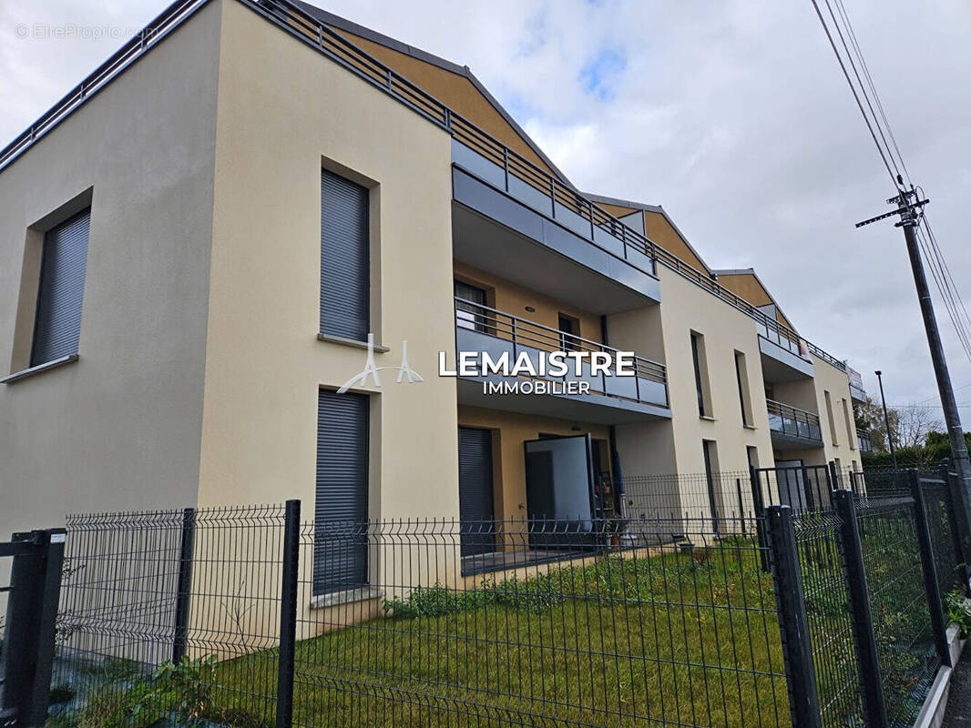 Appartement à MONT-SAINT-AIGNAN