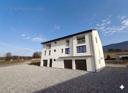 Appartement à VIUZ-LA-CHIESAZ