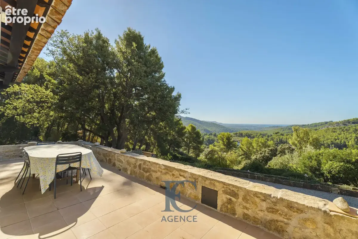 Maison 6 pièces 240 m2 avec magnifique vue mer - photo 5