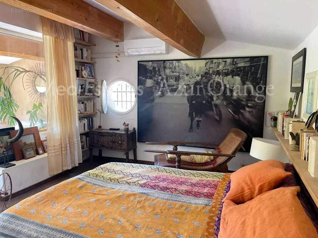 Maison à LA GARDE-FREINET