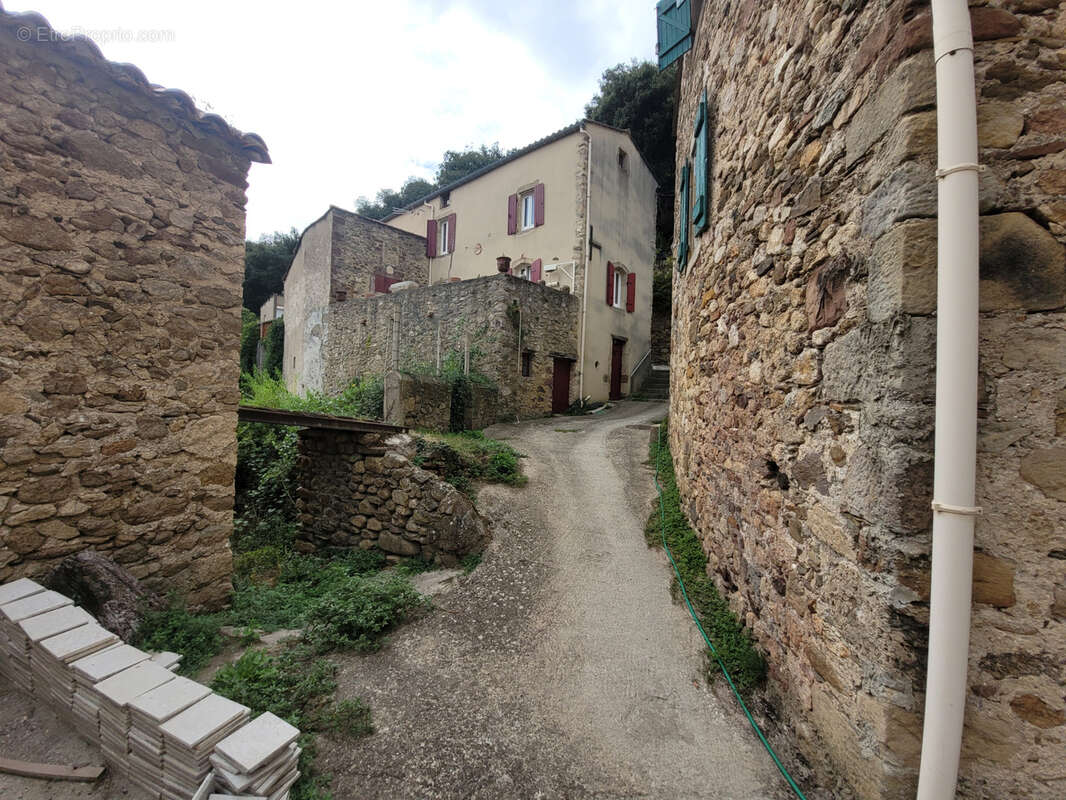 Maison à LE BOUSQUET-D'ORB