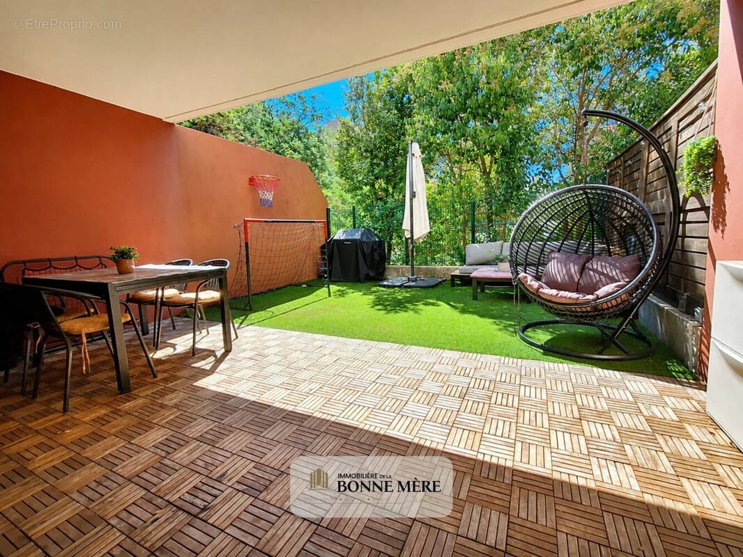 Appartement à MARSEILLE-13E