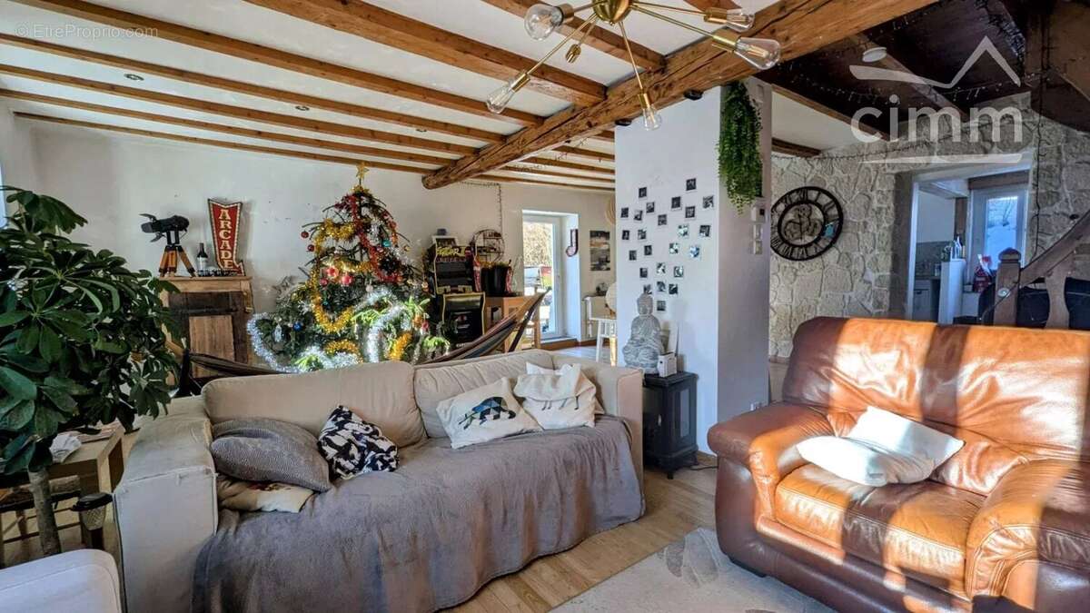 Maison à SAINT-PIERRE-DE-CHARTREUSE