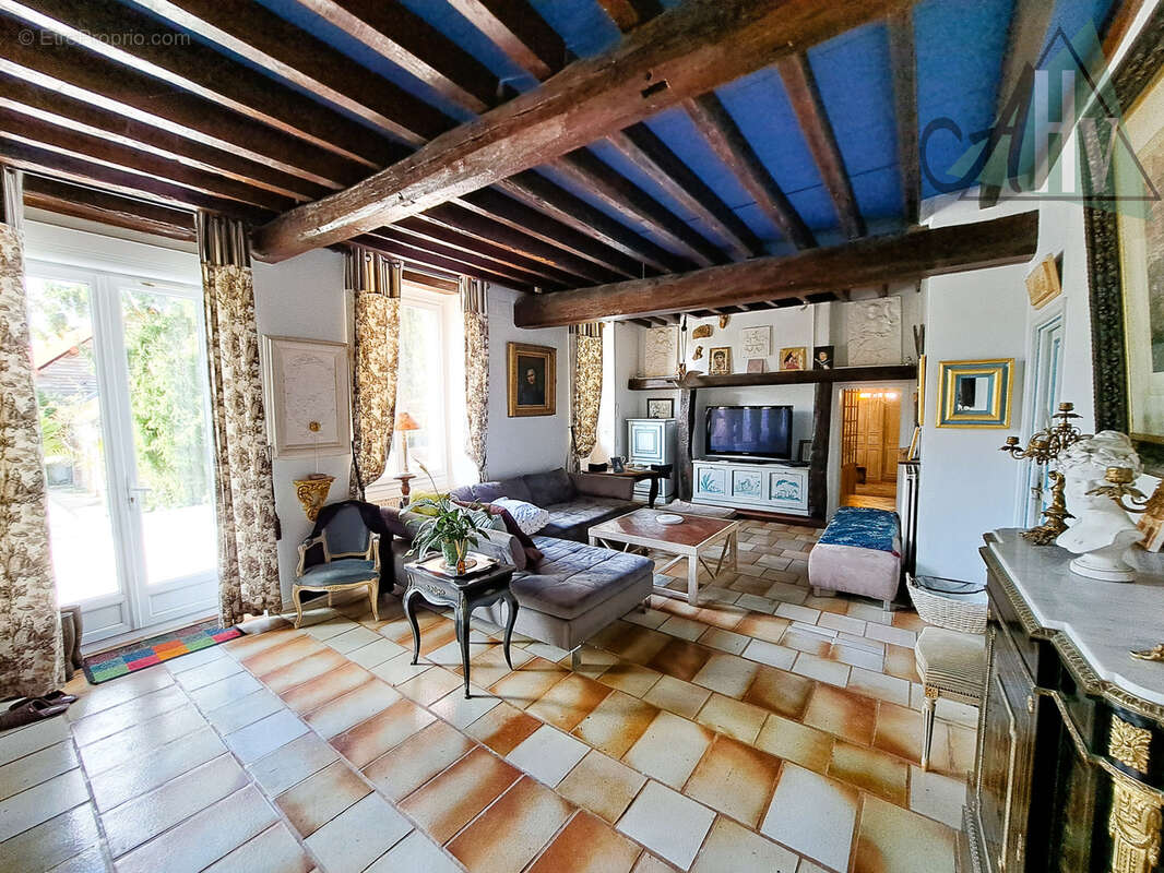Maison à BRAY-SUR-SEINE