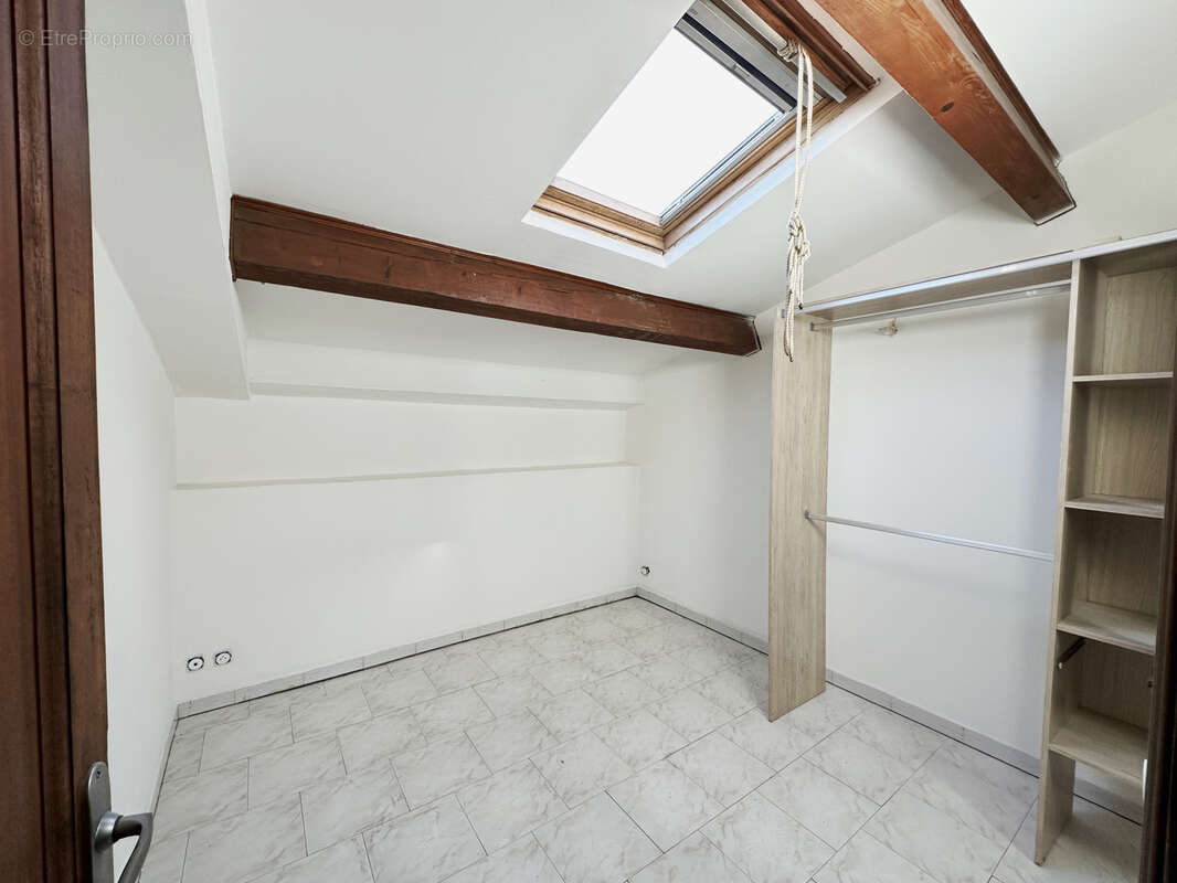 Appartement à MARSEILLE-10E