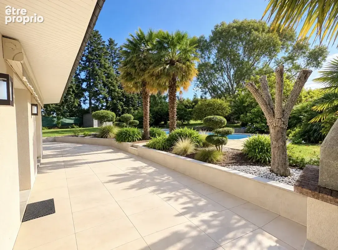Élégante villa contemporaine avec piscine chauffée, proche plages - photo 11