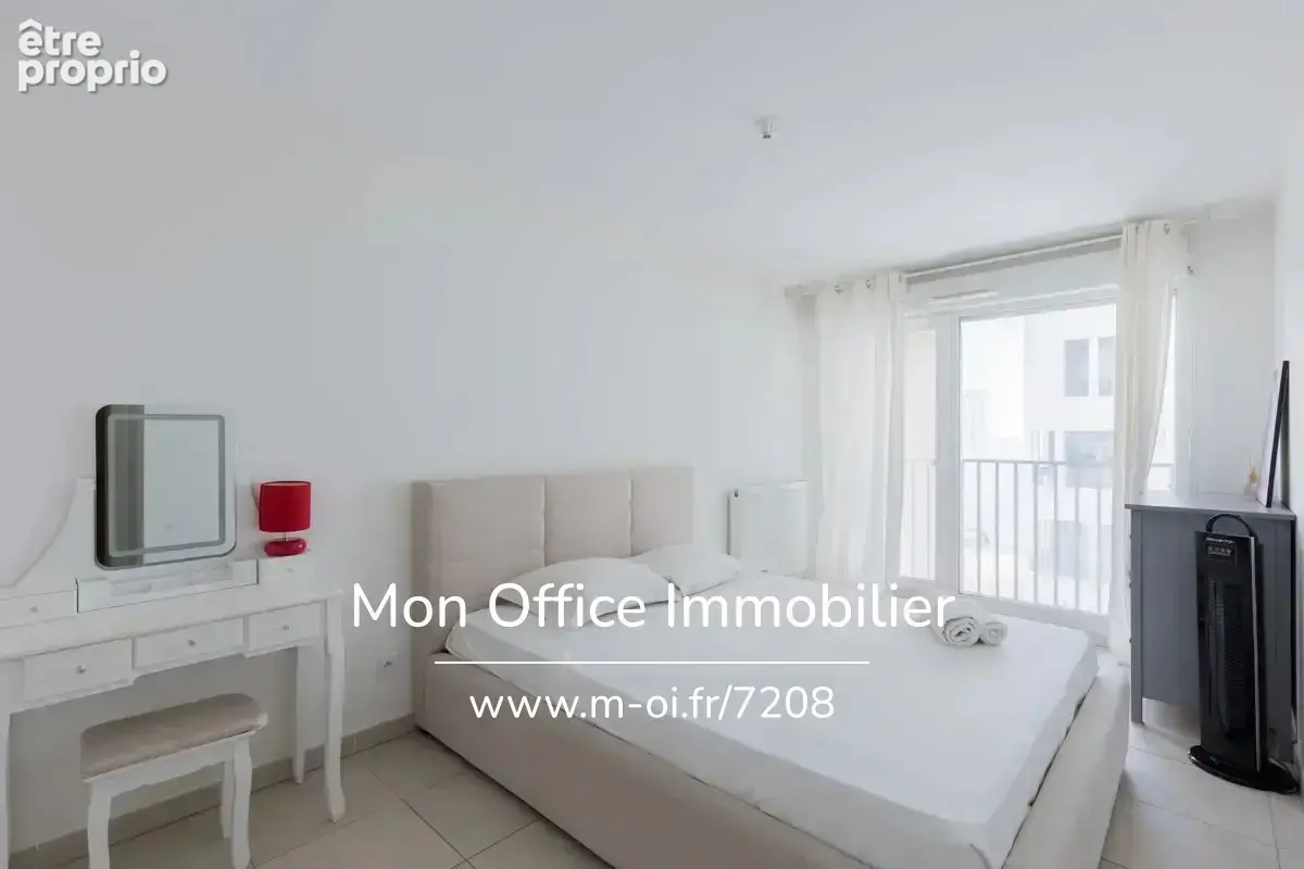 Référence : 7208-CLA. - Duplex 3 pièces avec terrasse et place de parking - photo 7