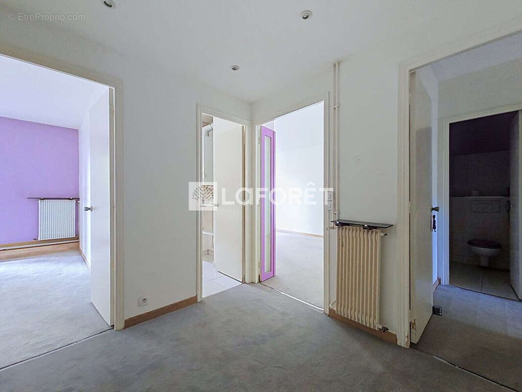 Appartement à BOURG-LA-REINE