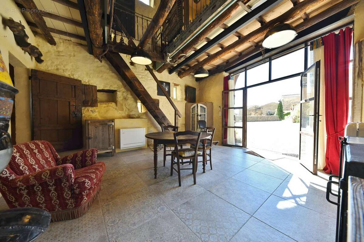 Maison à UZES