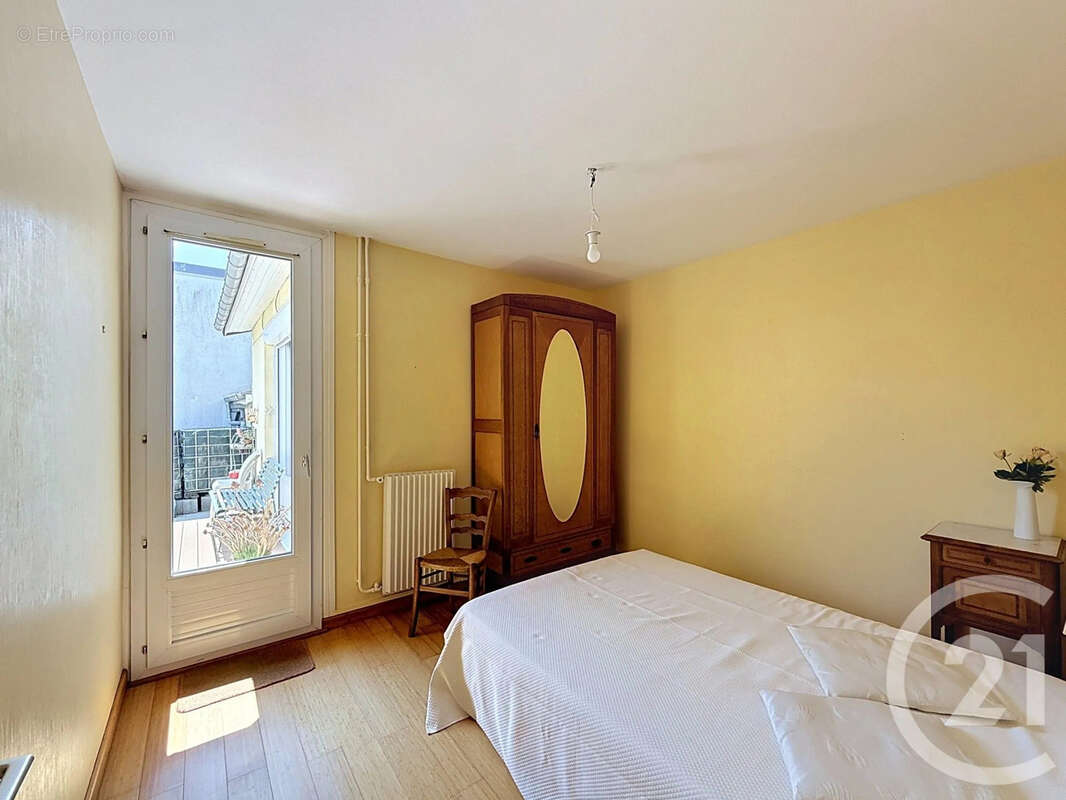 Maison 77 m² à Lannion  - photo 5