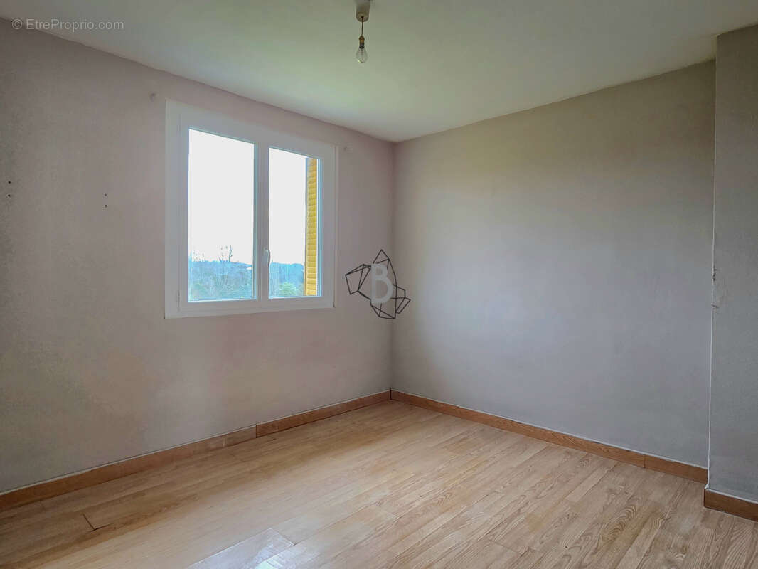 Appartement à CARMAUX