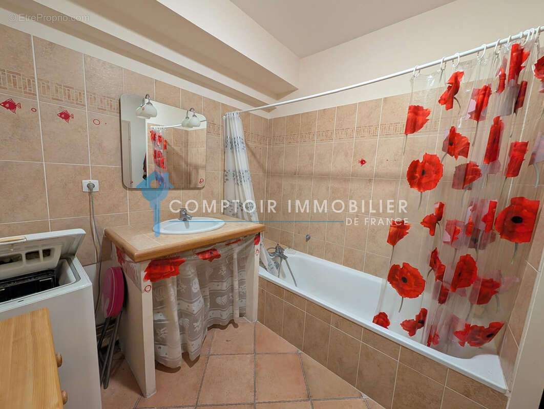 Appartement à LAROQUE