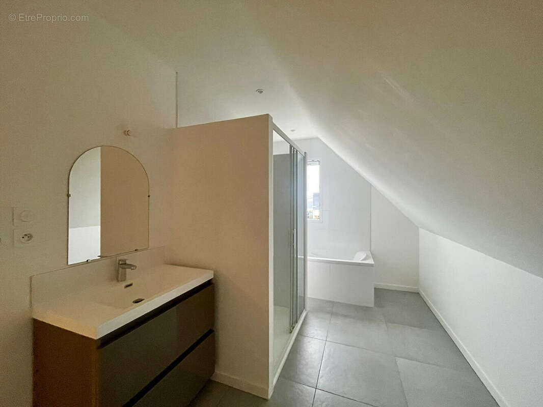 Maison à DOUVRES-LA-DELIVRANDE