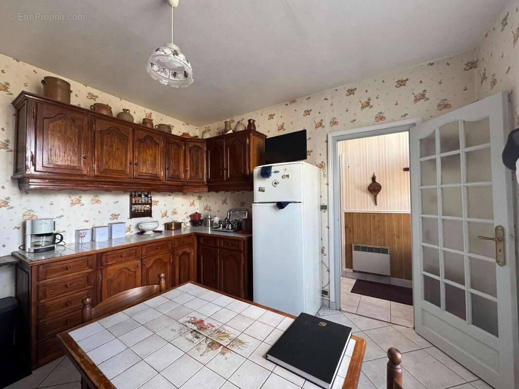   - Maison à THOUARS