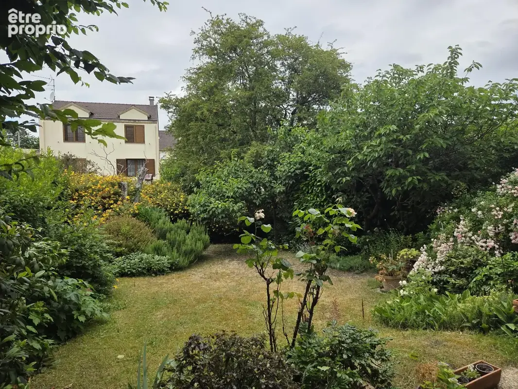Maison 88 m2 avec Jardin 198 m2 — Pierrefitte-sur-Seine (Petit Pierrefitte / Tram T5) - photo 10