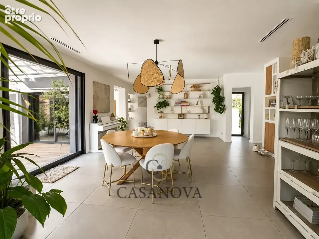 Maison de ville rénovée avec piscine à Palavas-les-Flots  170 m² et patios - photo 13