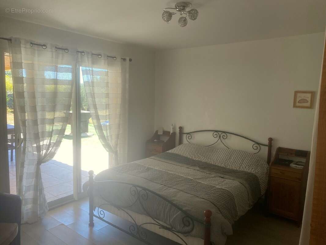 Maison 135 m² à Ambres  - photo 7