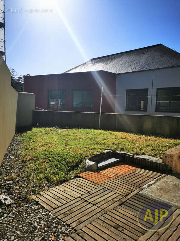 Appartement à SEGRE