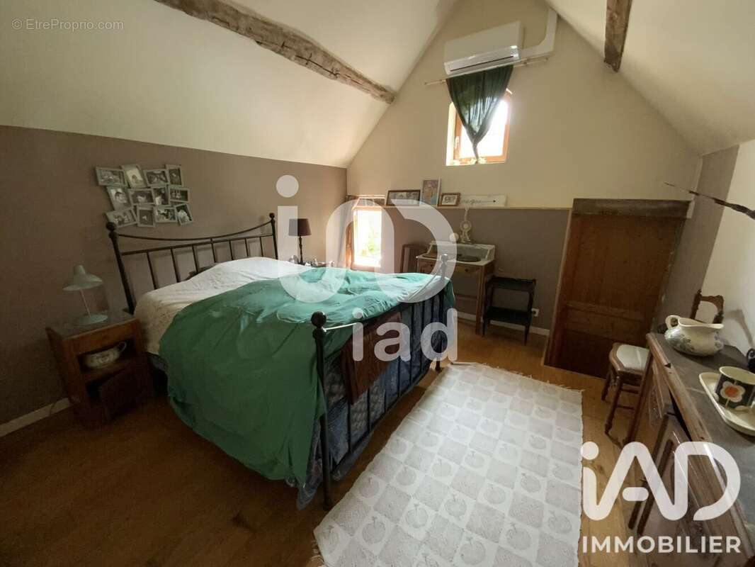 Maison 130 m² à Saint-Arnoult-En-Yvelines  - photo 8