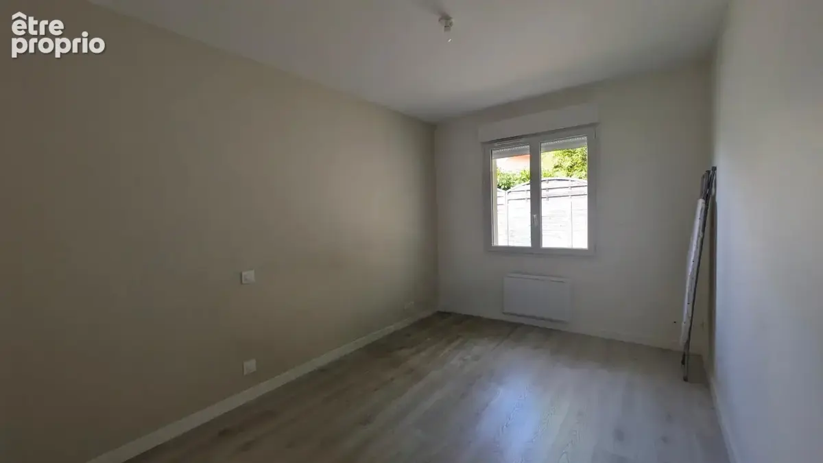 Maison À Vendre T4 91.5 m²  avec garage - photo 7