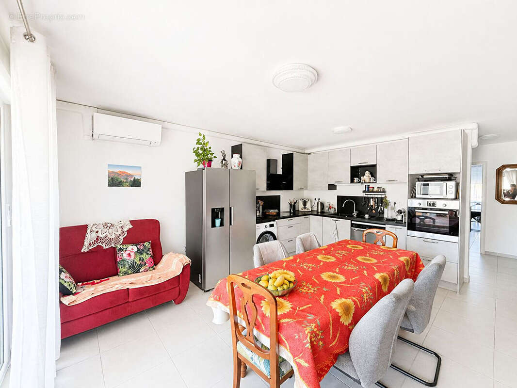 Appartement à FREJUS