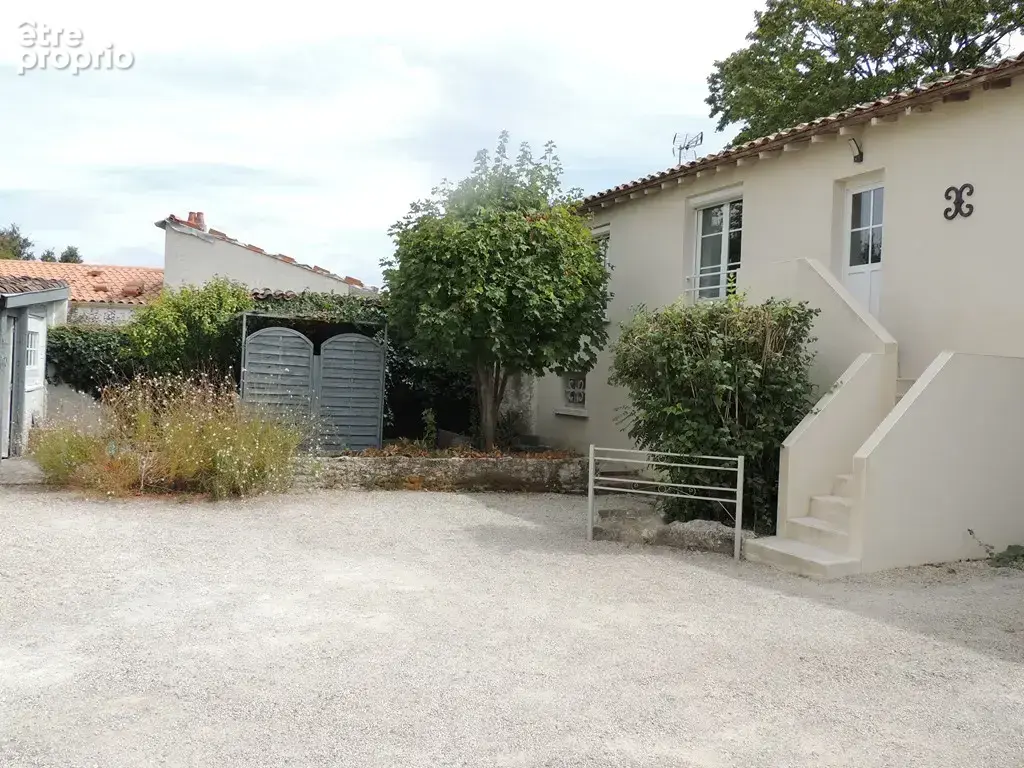 Belle propriété en centre ville - photo 2
