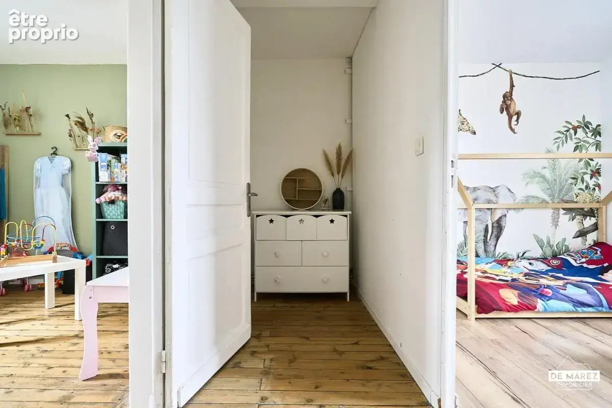 Exclusivite : maison des annees 30 avec 2 chambres / bureau / jardin - photo 5