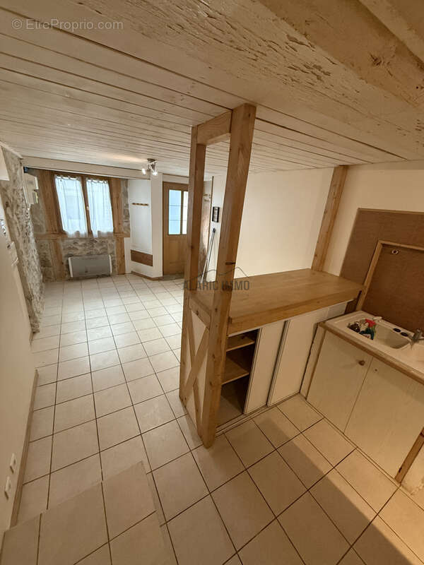 Maison à MOUX