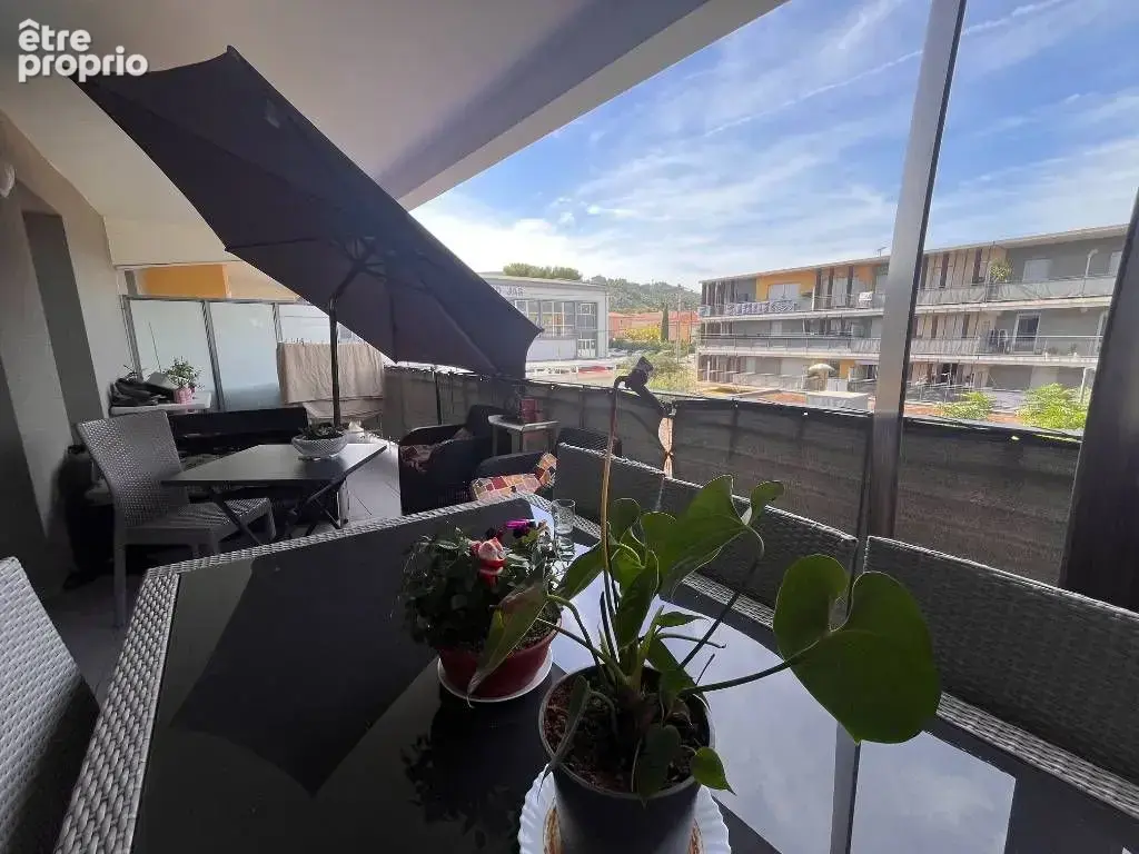 Photo Appartement à Chateauneuf-Les-Martigues au prix de 245 000€