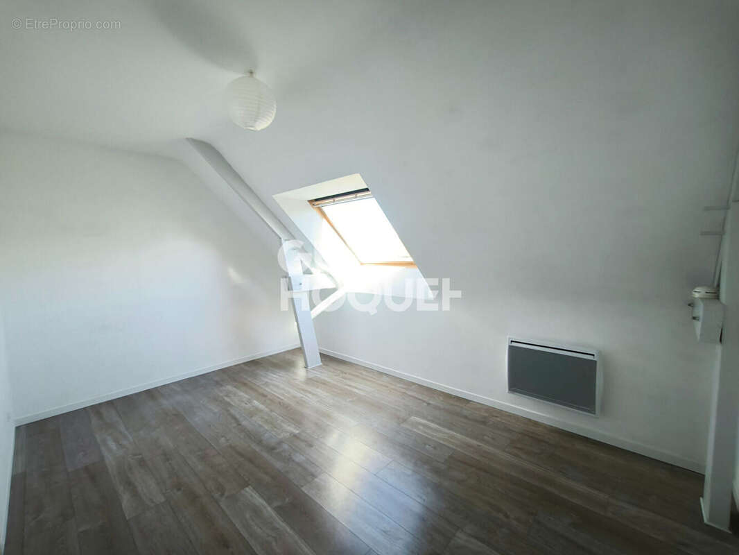 Maison à SAINT-GUINOUX