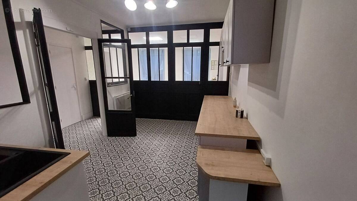 Photo 1 - Maison à AVESNES-SUR-HELPE